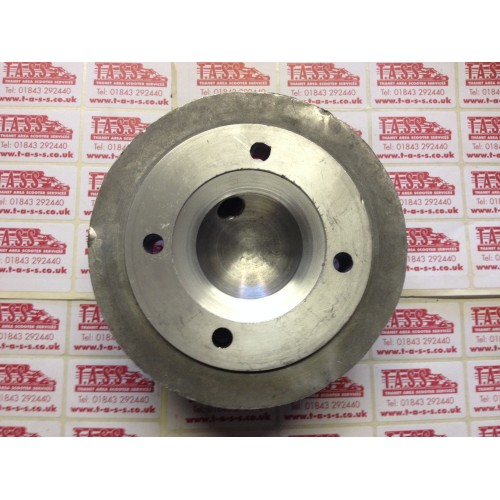 LAMBRETTA RB20 CYLINDER HEAD (200CC) CENTER SQUISH PATTEN 9.751